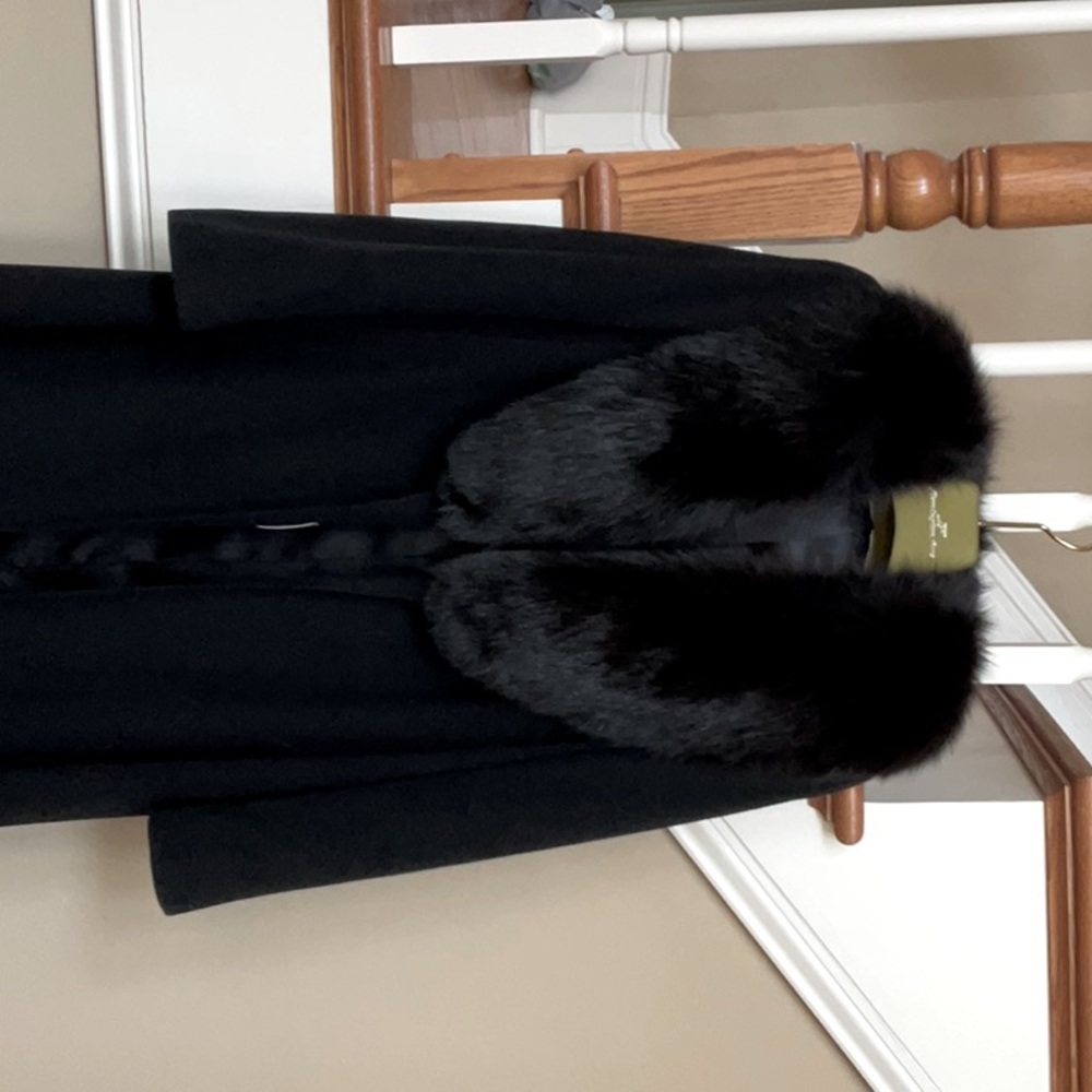 Black Cashmere full length coat with dyed rabbit collar sz small